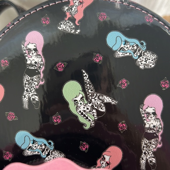 ?? Valfre Loungefly heart black bag new Valfré brand Betty main image 5